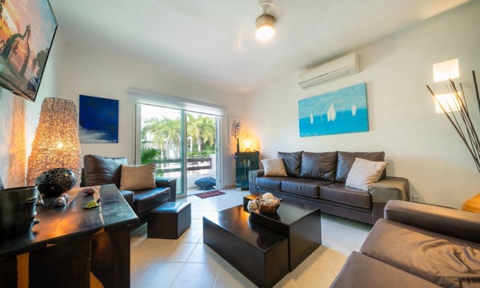 12th Street Apartment | Best Location in Playa del Carmen Entire Appt 2Br/2Bath Close to everything