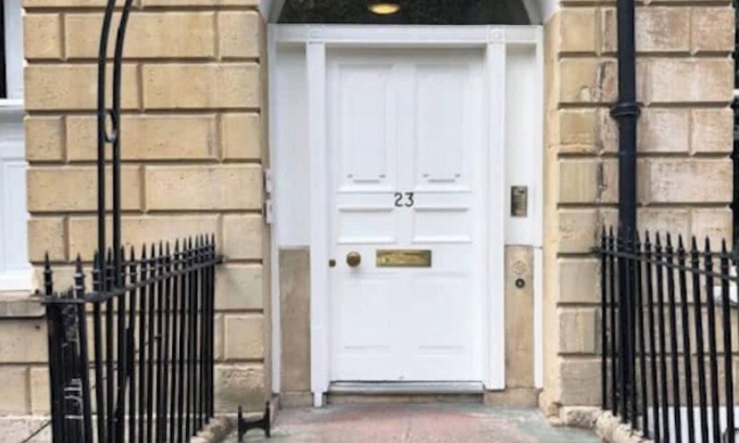 Bath Apartment | Best Location Premium apartment in Prime Central Bath