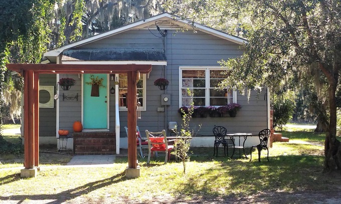 Saint Helena Island House | Best of Both Worlds, Price and Location
