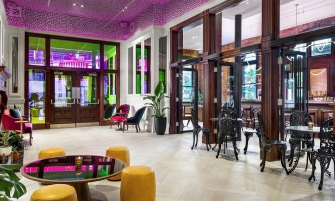 Beaconsfield Village House | Best Place to Stay in Toronto! On-Site Restaurant, Pet-Friendly