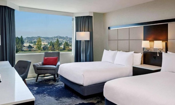 Redwood Shores House | Best Place to Unwind! Waterfront, Mountain View, Outdoor Pool, Pet-friendly!