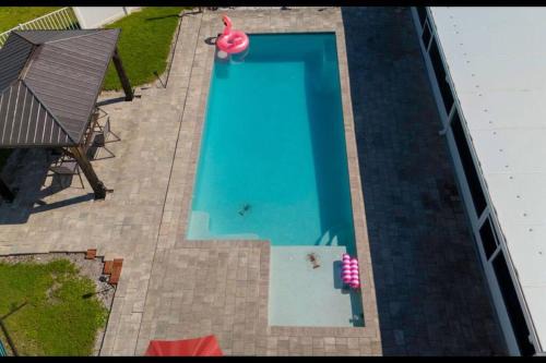 Fort Myers House | Best pool house Ideal for family pool heated