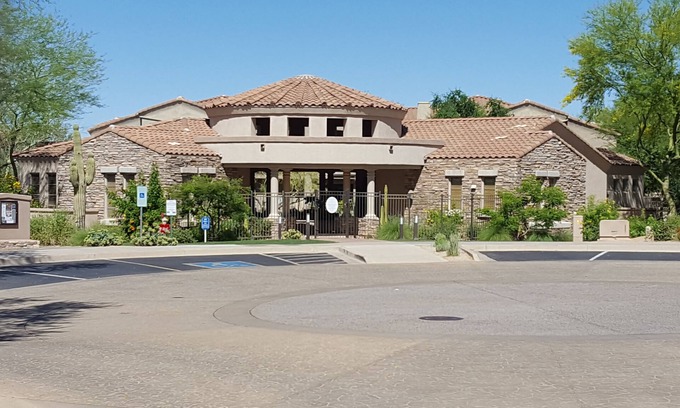 Talon Retreat House | BEST VALUE IN GRAYHAWK!