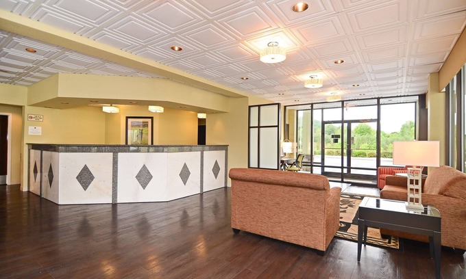 Townsend Hotel | Best Western Cades Cove Inn