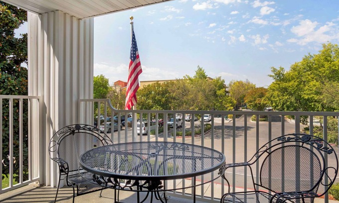 Clovis Hotel | Best Western Clovis Cole