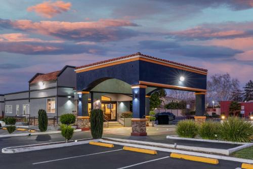 Ponderosa Park Hotel | Best Western Inn Santa Clara
