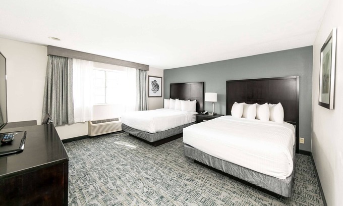 Mission Valley West Hotel | Best Western Inn & Suites San Diego – Zoo/SeaWorld Area