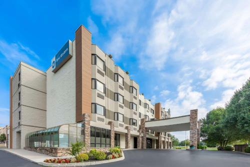 Knoxville Hotel | Best Western Knoxville Suites - Downtown