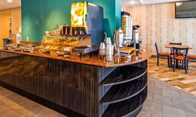 Hapeville Hotel | Best Western Plus Atlanta Airport-East