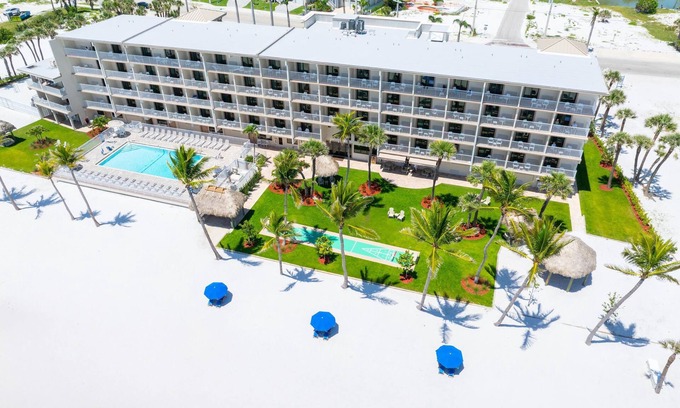 Fort Myers Beach Hotel | Best Western Plus Beach Resort