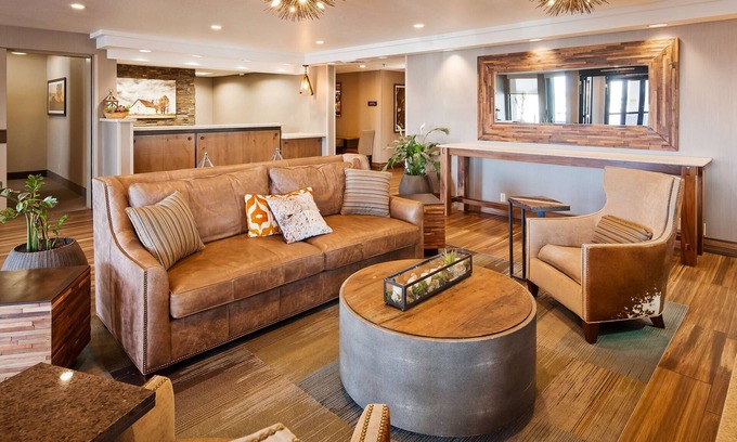 Idaho Falls Hotel | Best Western Plus Cottontree Inn