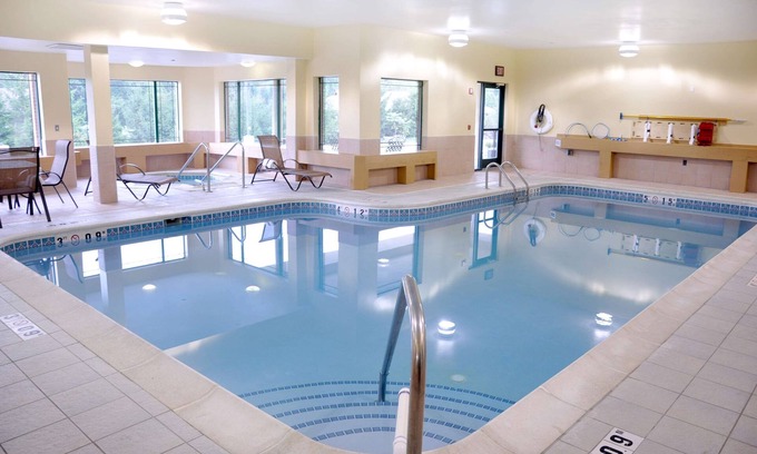 Kalamazoo Hotel | Best Western Plus Kalamazoo Suites