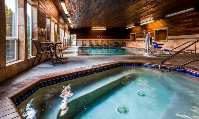 Lincoln City Hotel | Best Western Plus Landmark Inn