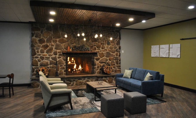 Campton Hotel | Best Western Plymouth Inn-White Mountains