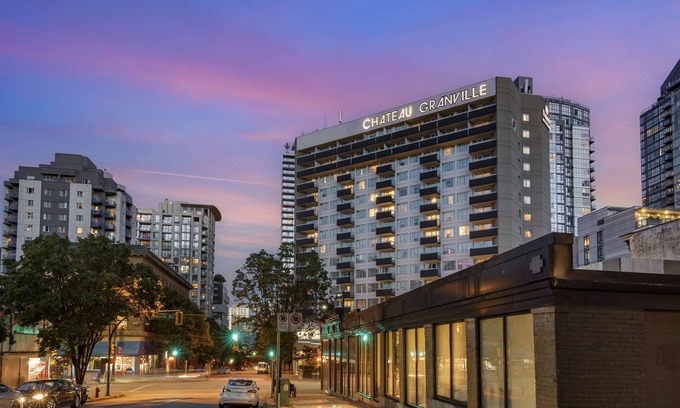 Downtown Vancouver Hotel | Best Western Premier Chateau Granville Hotel & Suites & Conf. Centre