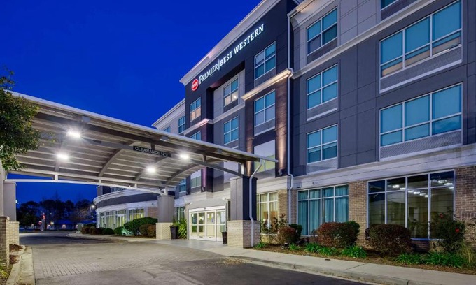 Pooler Hotel | Best Western Premier I-95 Savannah Airport/Pooler West