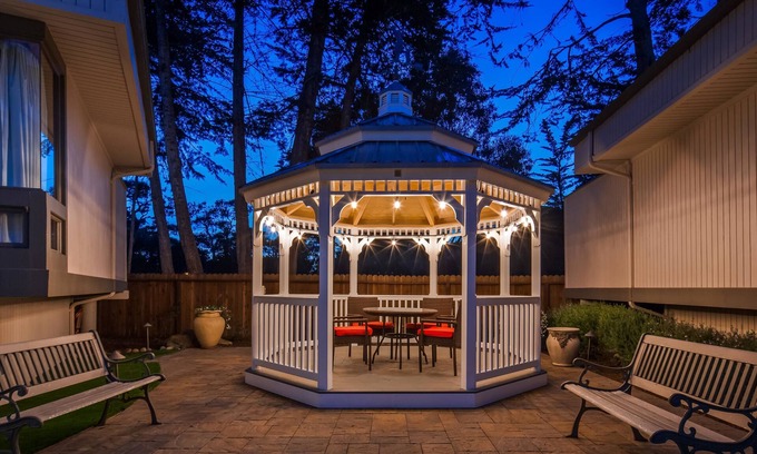 Pacific Grove Hotel | Best Western The Inn & Suites Pacific Grove