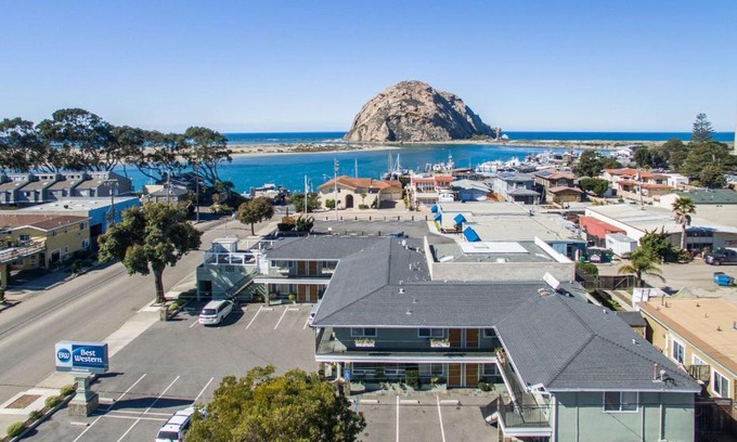 Morro Bay Hotel | Best Western Tradewinds