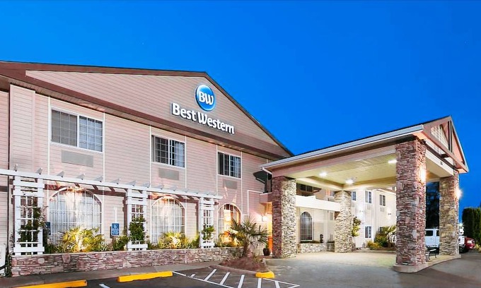Forest Grove Hotel | Best Western University Inn & Suites