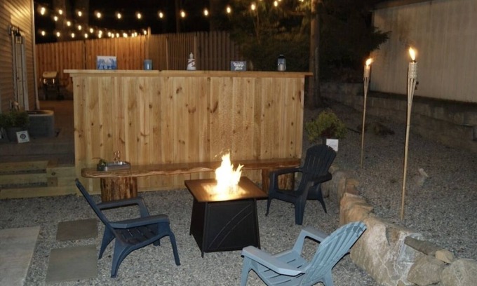 Lake Hopatcong House | BestOBothWorlds.2G@HandcraftedWoodTerrace.GameRoom