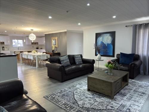 Trawal House | Beth El Guesthouse