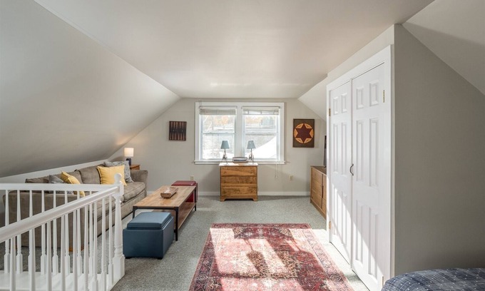 Bethel House | Bethel Village Carriage House | 1 Bed, 1 Bath