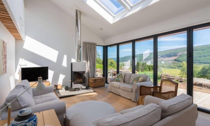 Bearnock House | Betulamhor by Interhome
