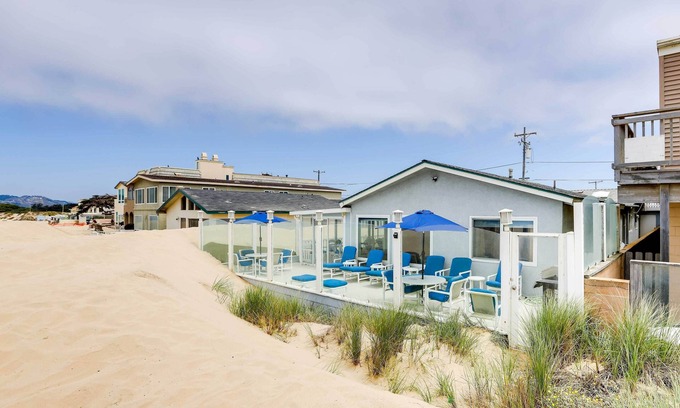 Oceano House | Between the Dunes: Breezy Beachfront Oceano Home!