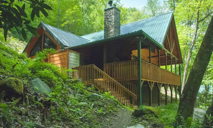 Topton Cabin | Between the Falls-Pet Friendly, Private Deck on Waterfall, Luxury Log Cabin Rental on Creek, 3 Fireplaces, Hot Tub & Outdoor Shower -in Western NC.