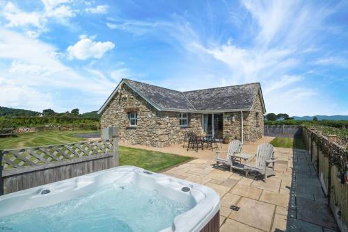 Mynytho House | Beudy-Soch