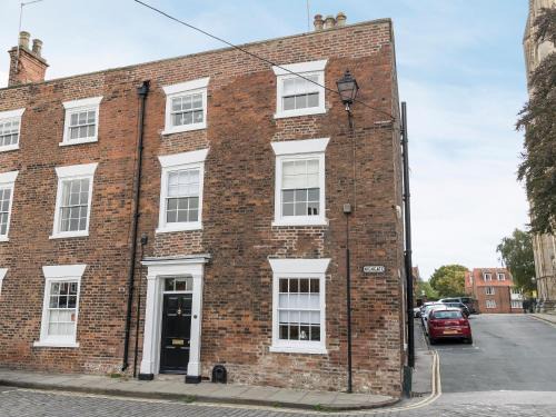 Beverley House | Beverley Minster House