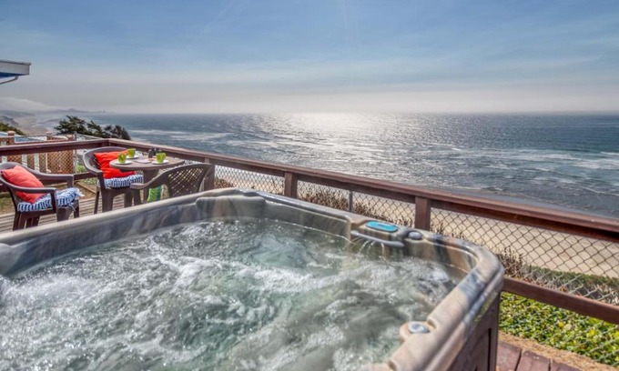 Beverly Beach House | Beverly Beach Whale Lookout