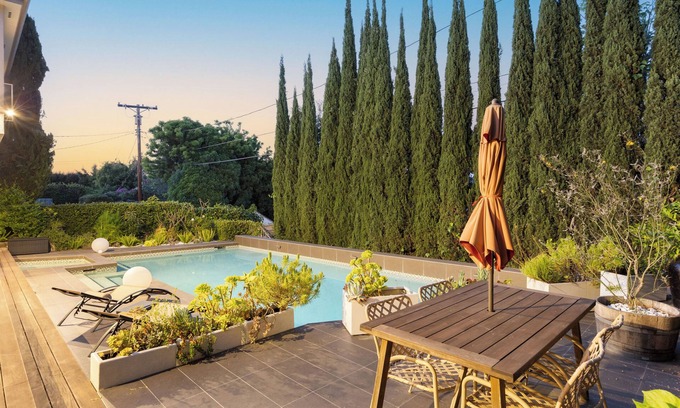 Pico - Robertson House | Beverly Green by AvantStay | Pool + Hot Tub | Luxury Design