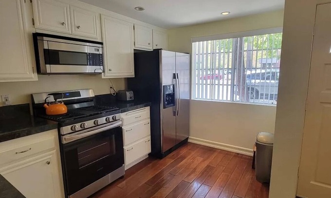 Calabasas House | Beysicair Vacation Homes