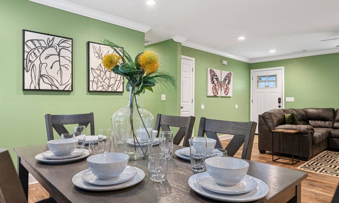 Bowling Green House | BG's Blue Beach Resort- 4BR/3BA