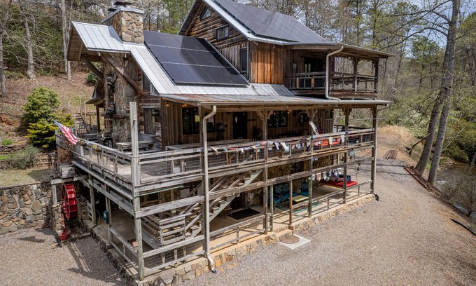 Franklin House | Bhakti Manor Creekside Home
