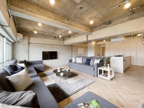 Hiroshima City Centre Apartment | bHOTEL Dai3Himawari - Up to 10p 1 min Peace Park, Wonderful huge house