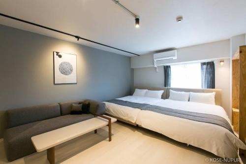 Naka Ward Apartment | bHOTEL Origaminn 702 - 5 mins PeacePark