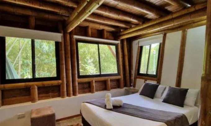 Filandia Cabin | Bhutan Filandia - Studio with Terracenn