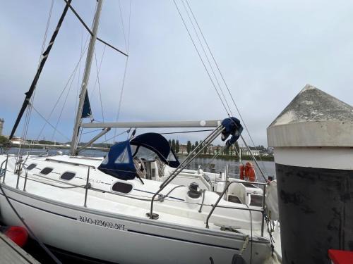 Vila do Conde Boat Rental | Bião boat Apartment