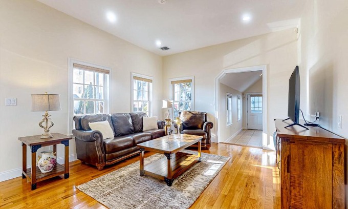 Gloucester House | Bianca's House