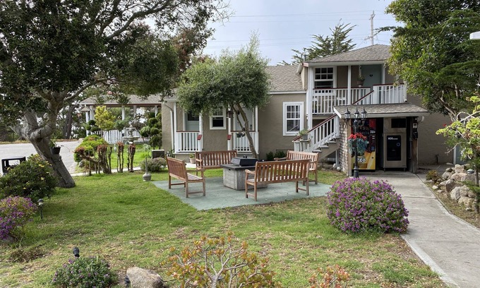 Pacific Grove Hotel | Bide-A-Wee Inn