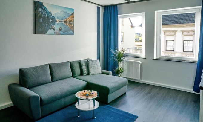 Solingen Apartment | BIG Apartment bis 7 Personen