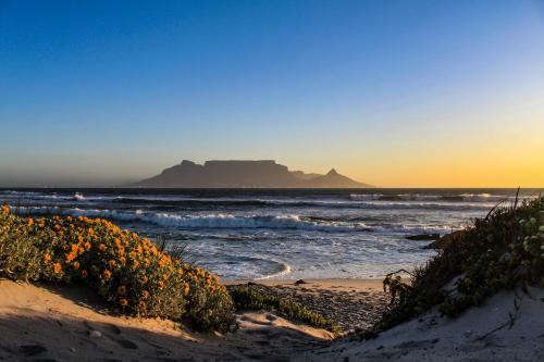 Big Bay Apartment | Big Bay Beach Escape
