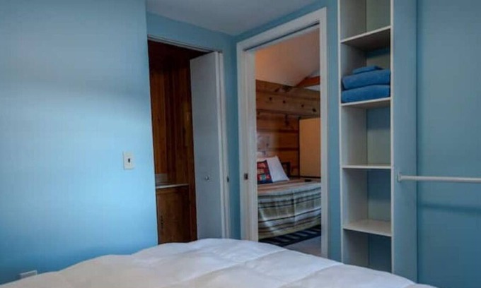 Holton Cottage | Big Blue Lake Cottages, LLC - Cottage #1