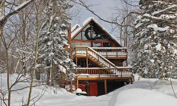 Bessemer Ski Chalet | Big Chalet with hot tub on Big Powderhorn Mountain