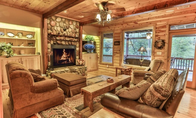 East Ellijay Cabin | Big Elk On The Cartecay