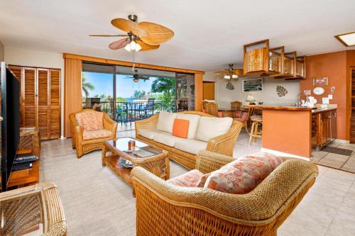 Kahaluu Bay Apartment | Big Island Kahaluu Bay Villa 102 by Coldwell Banker Island Vacations