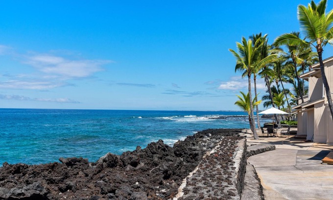 Kahaluu Bay Condo | Big Island Keauhou Surf & Racquet 181 2 Bedroom Townhouse