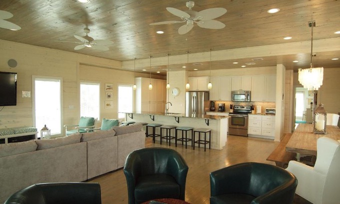 Port Aransas House | Big Kahuna BB913